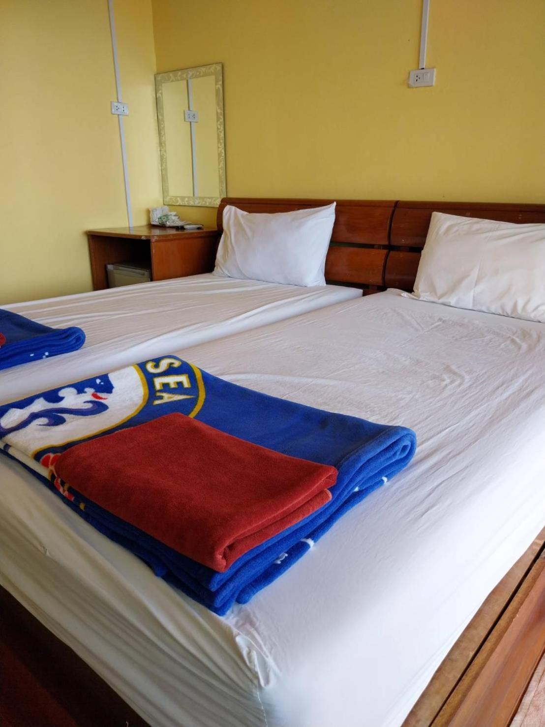 Phi Phi Sand Sea View Resort Екстер'єр фото