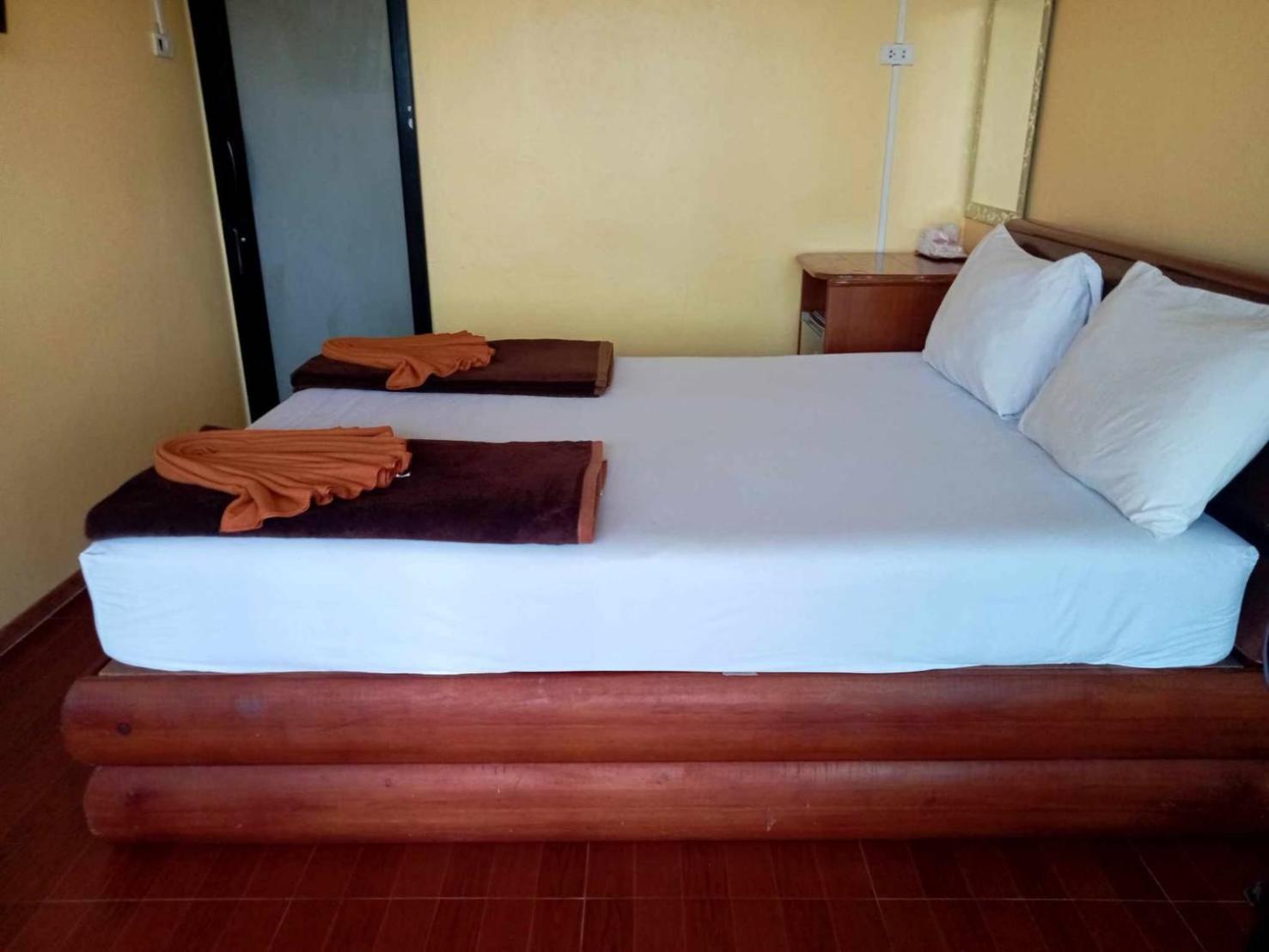 Phi Phi Sand Sea View Resort Екстер'єр фото