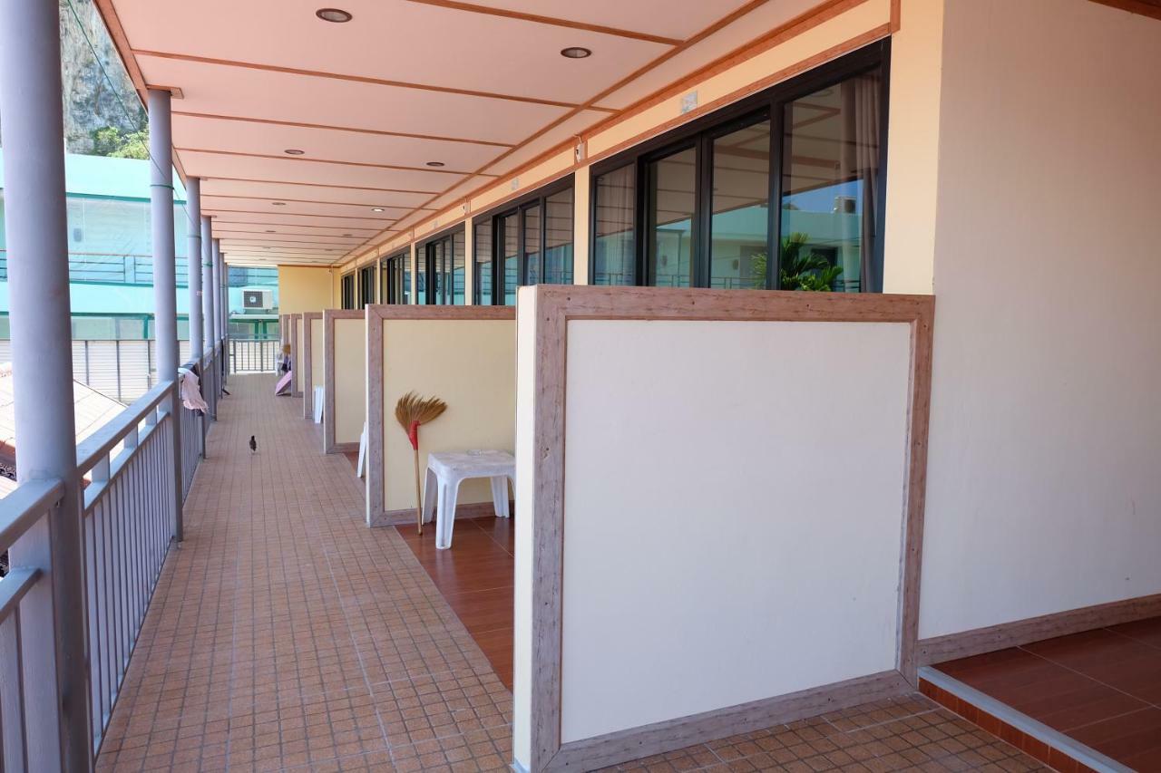 Phi Phi Sand Sea View Resort Екстер'єр фото